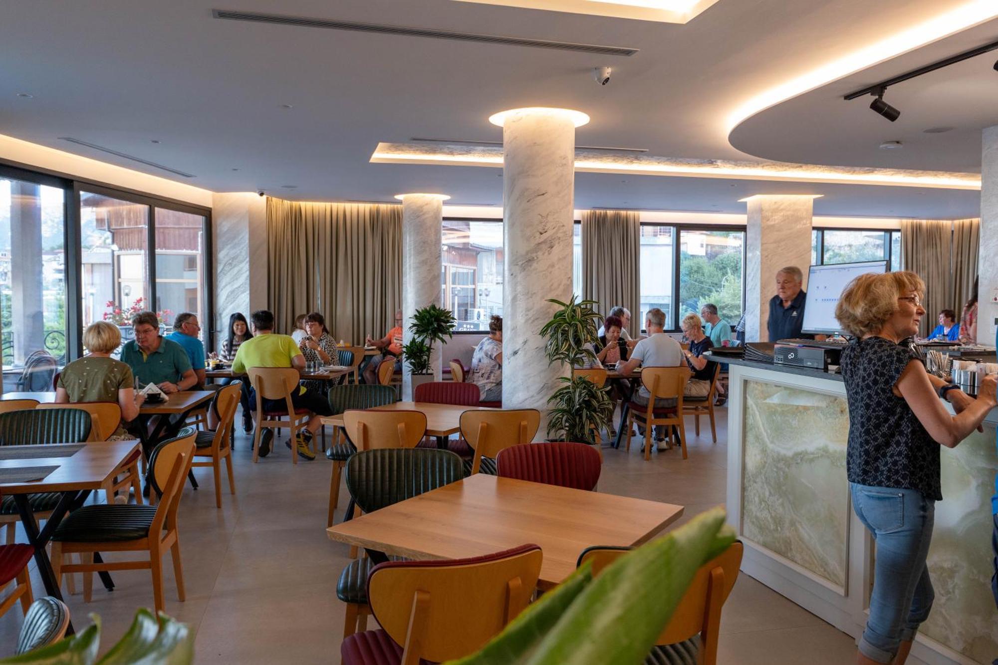 Hotel Dior Κρούγια Εξωτερικό φωτογραφία