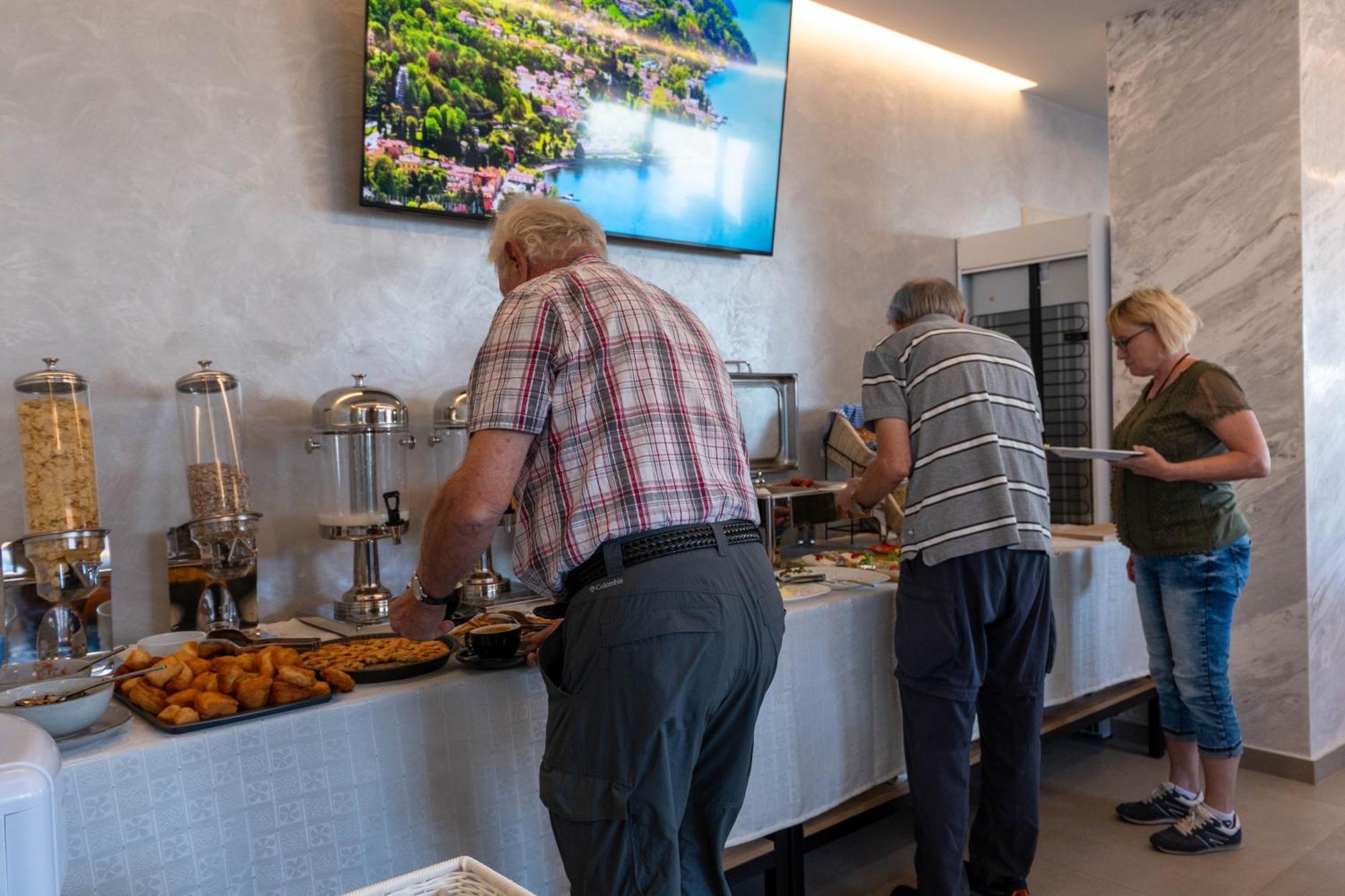 Hotel Dior Κρούγια Εξωτερικό φωτογραφία
