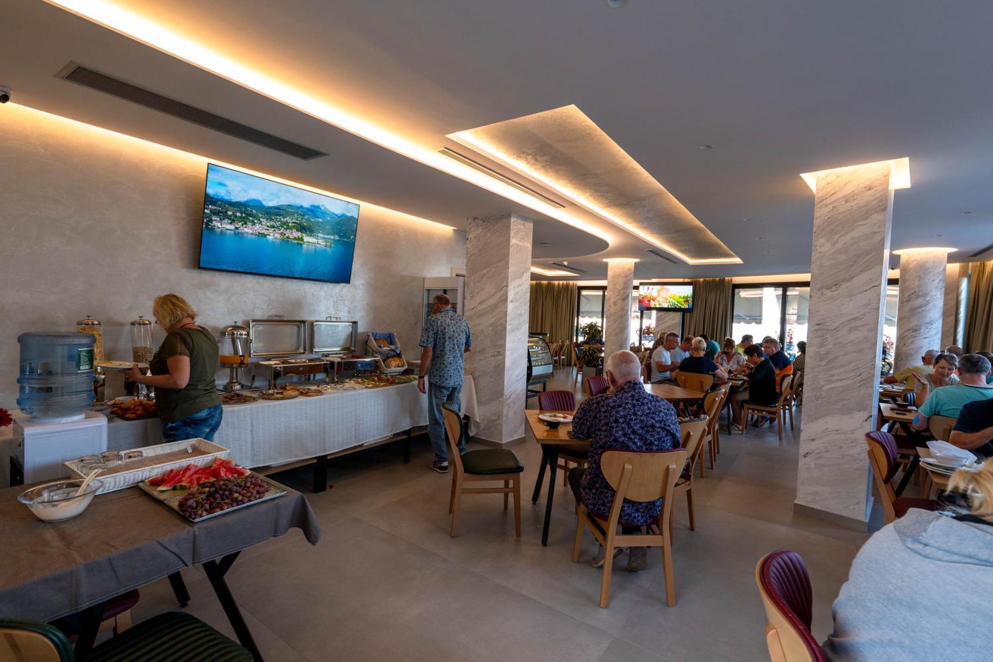 Hotel Dior Κρούγια Εξωτερικό φωτογραφία