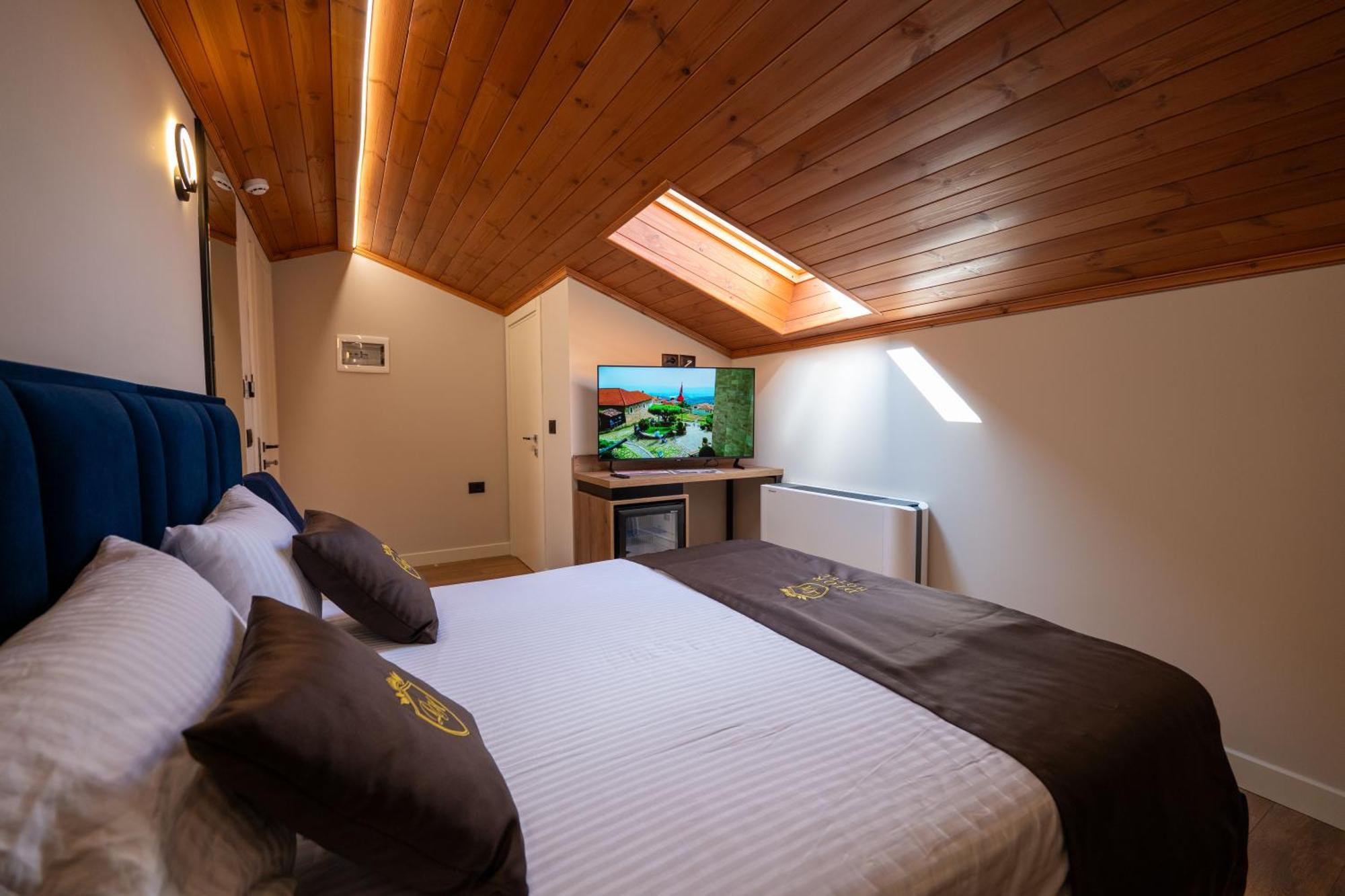 Hotel Dior Κρούγια Εξωτερικό φωτογραφία