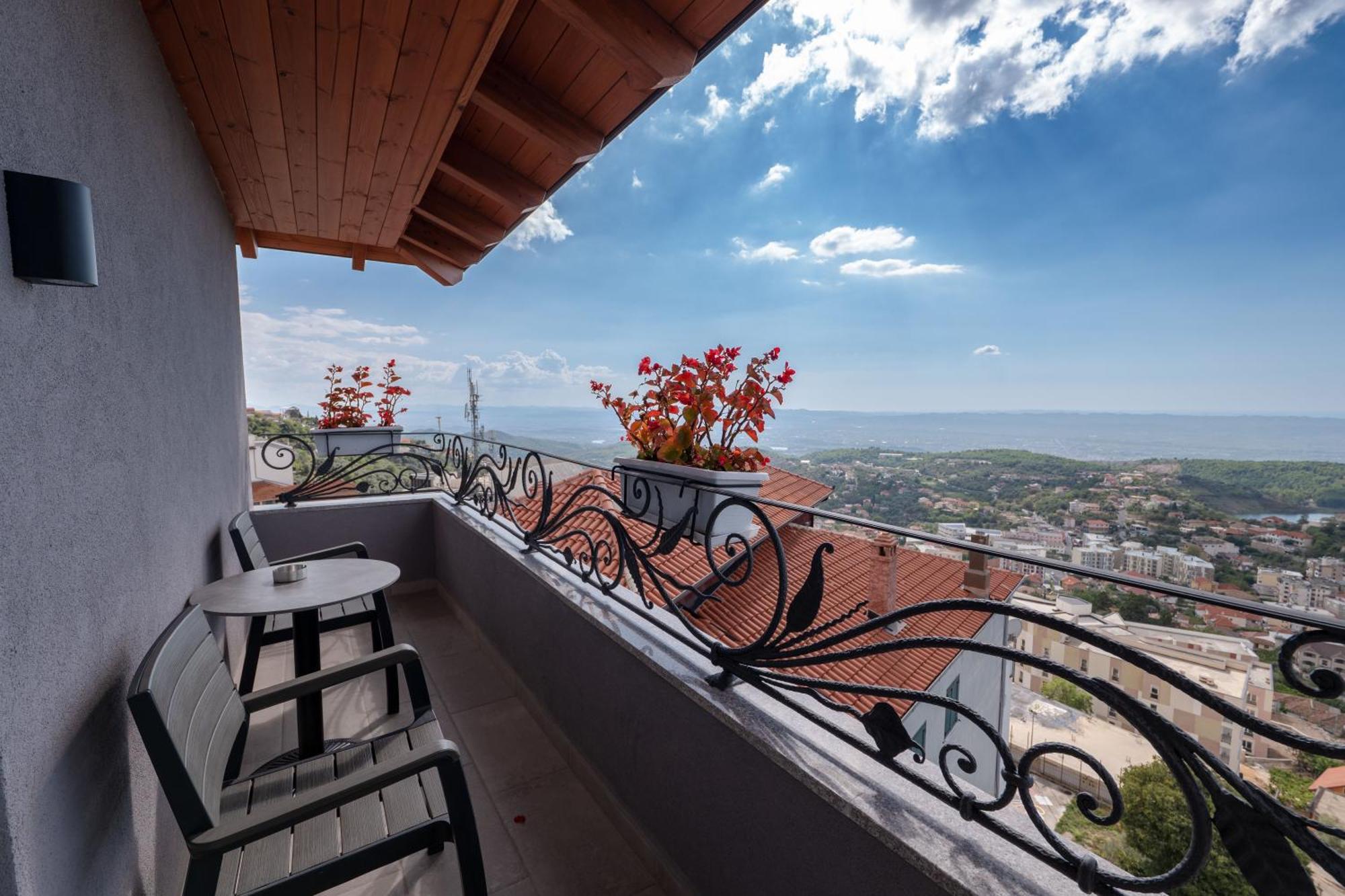 Hotel Dior Κρούγια Εξωτερικό φωτογραφία